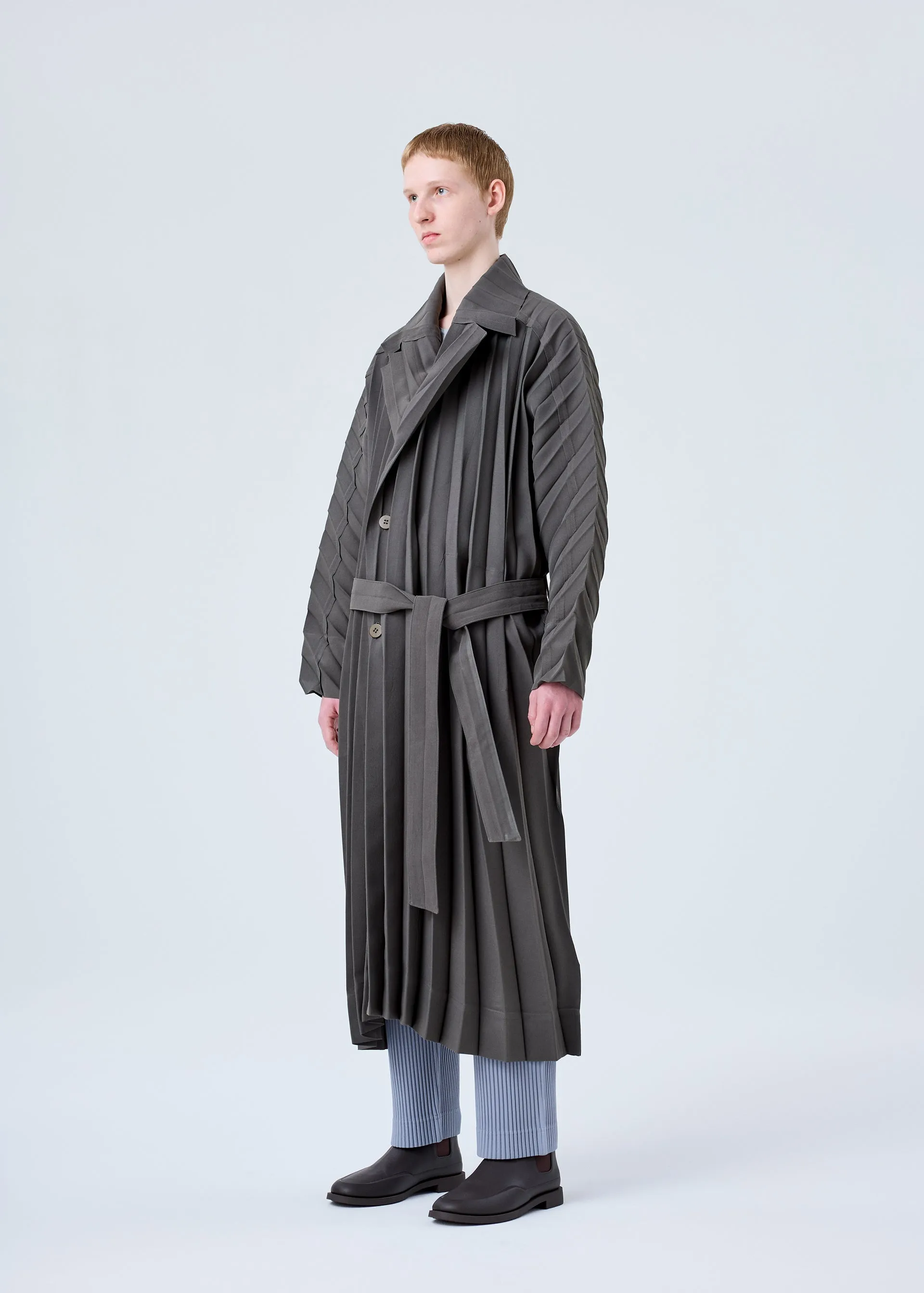 EDGE COAT